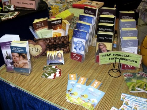 Fairbooth Ministry at the Regina Exhibition - Image 17