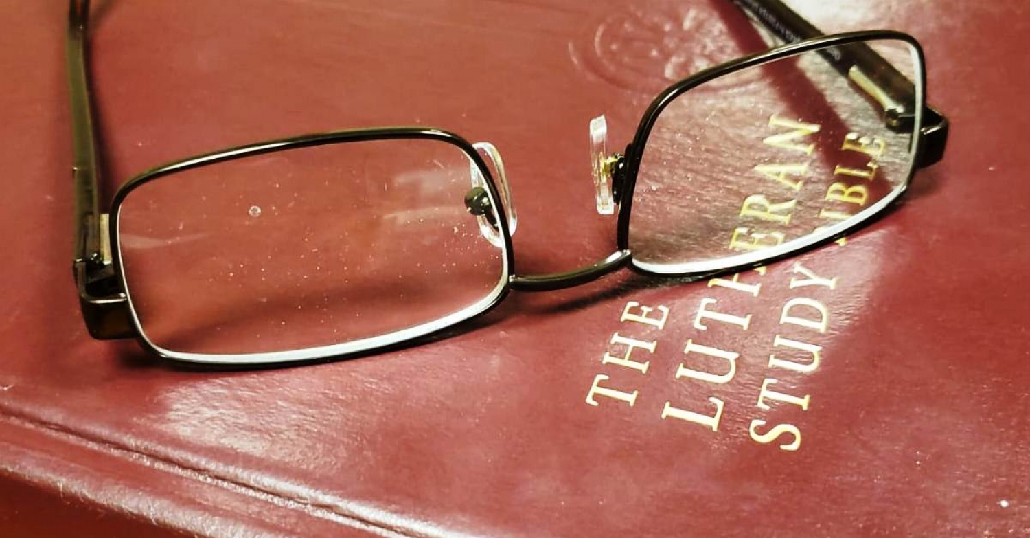 "Licht in der Dunkelheit" / Johannes 1, 1-14 / Pr. Lucas A. Albrecht /Deutscher Gottesdienst (GERMAN Service), Samstag 21. Dezember. 2019 / Weihnacht - Christmas