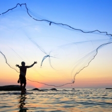 "Through the generations" Sermon / Luke 5:1-11 / Pr. Lucas Albrecht / Sunday February 10th 2019: Season of Epiphany / Mount Olive Lutheran Church