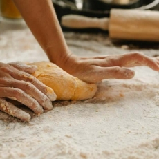 “Fresh Eternal Bread” Mount Olive Lutheran Church Season Of Pentecost Sunday Sermon July 28, 2024 – John 6:22-35